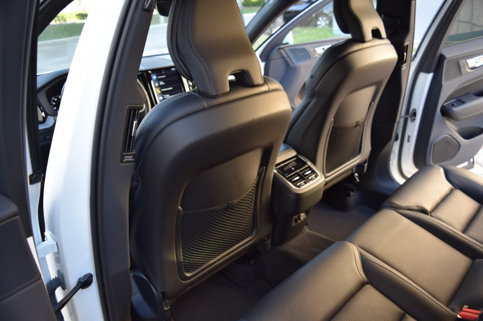 
								Volvo XC60 T6 Inscription 2019 full									