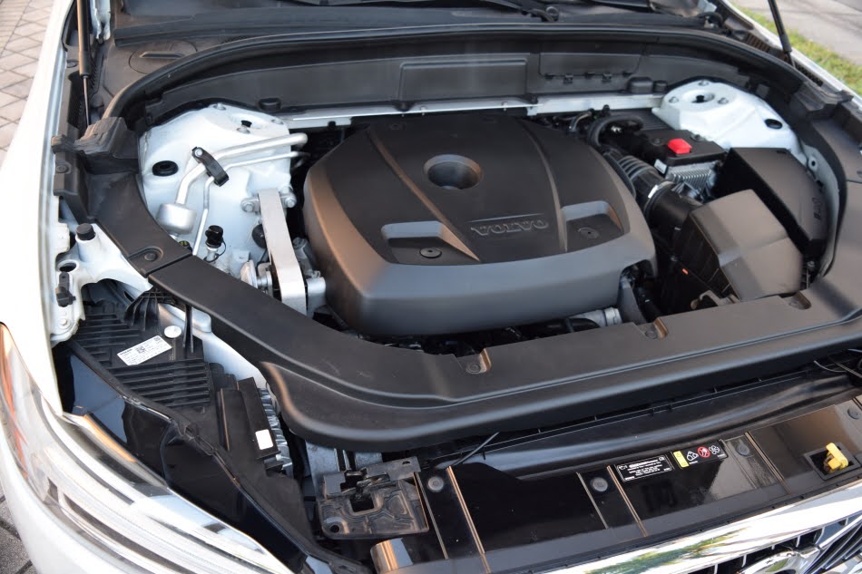 
								Volvo XC60 T6 Inscription 2019 full									